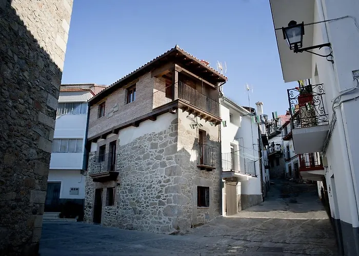 Casa Rural Arbequina - Naturaleza Y Calma En El Valle Del Ambroz Casas del Monte
